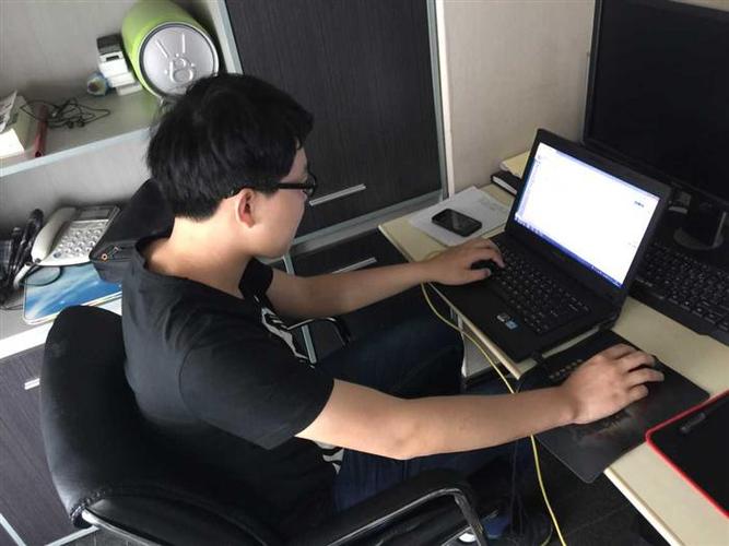 信息技术系2015届学生优秀毕业设计作品 技术开发领域的创新实践